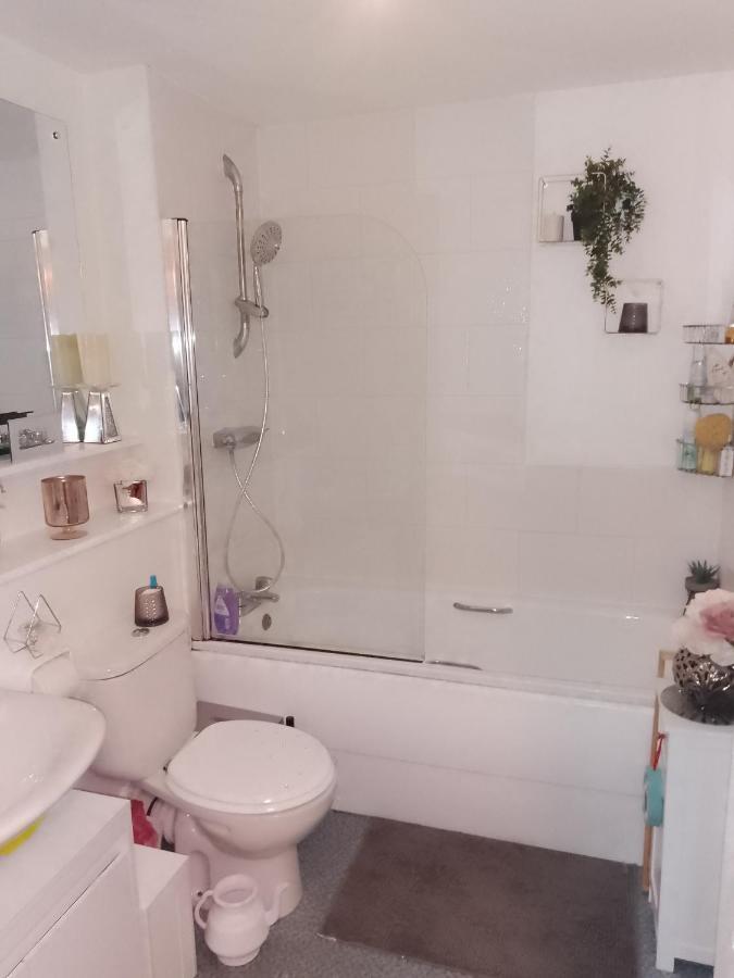 Bed And Breakfast Double Room Chester City Centre, Free Parking Exterior foto